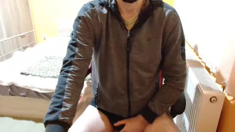 Snapshot of scotty_98 chatting on 01.11.25 scotty_98 online show from 01.11.25