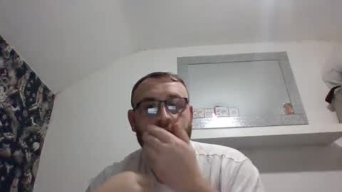 Snapshot of scousegay4 chatting on 03.02.26 StraightScouse online show from 03.02.26