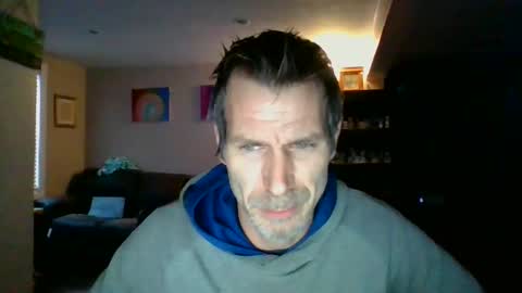 GettOffMyLawn online show from 01.07.25