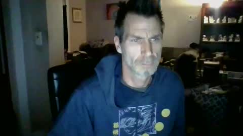 GettOffMyLawn online show from 04.25.26