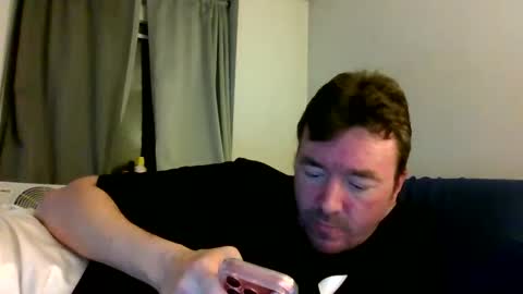 Snapshot of scuba_man chatting on 11.11.25 scuba_man online show from 11.11.25