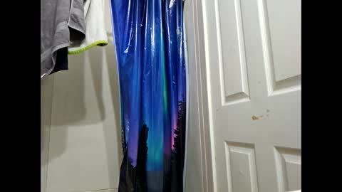 Snapshot of sdraftt45 chatting on 12.22.24 Arin online show from 12.22.24