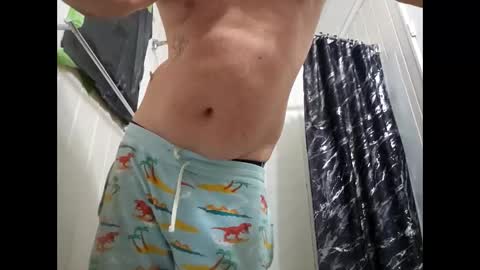 Snapshot of sdraftt45 chatting on 10.05.25 Arin online show from 10.05.25