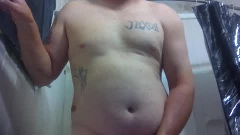 Snapshot of sdraftt45 chatting on 10.24.25 Arin online show from 10.24.25