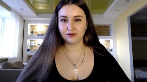 Snapshot of sea_cocktail chatting on 12.18.24 Elizabeth  online show from 12.18.24