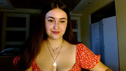 Elizabeth  online show from 02.11.26