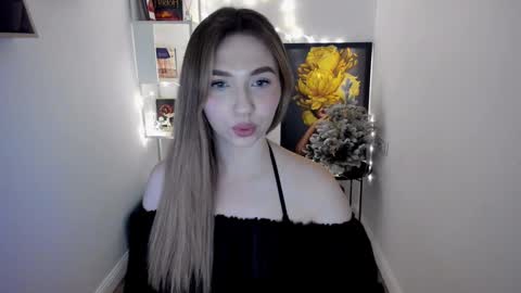 Snapshot of seaebreeze chatting on 01.11.25 Kate online show from 01.11.25