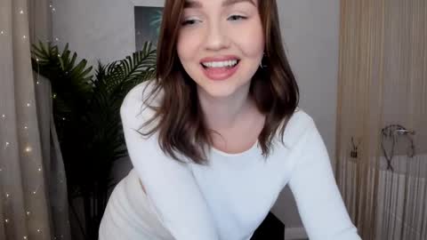 Snapshot of seaebreeze chatting on 02.27.25 Kate online show from 02.27.25