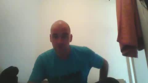 Snapshot of sean20775 chatting on 11.01.25 Sean online show from 11.01.25