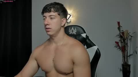 Snapshot of sean_brownx chatting on 07.03.26 Sean online show from 07.03.26