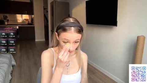 Kate online show from 04.14.26