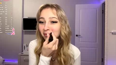 Kate online show from 07.18.26