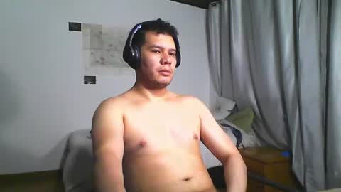 Snapshot of seb5759 chatting on 06.22.26 seb5759 online show from 06.22.26
