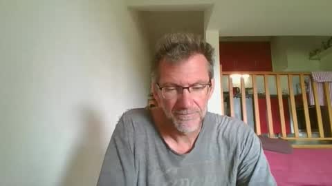 Snapshot of seb846894 chatting on 05.15.26 seb846894 online show from 05.15.26