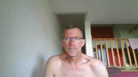 Snapshot of seb846894 chatting on 05.26.26 seb846894 online show from 05.26.26