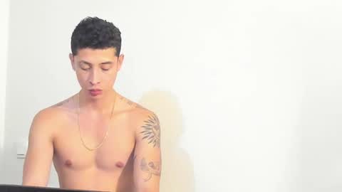 Snapshot of sebas_1122 chatting on 09.18.25 SEBASTIAN online show from 09.18.25