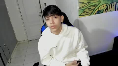 sebas_pretty7 online show from 11.30.25