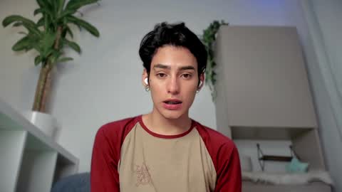 sebastian online show from 01.05.25