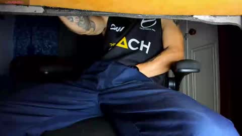 Snapshot of sebastian_foxter chatting on 09.12.25 Sebastian online show from 09.12.25