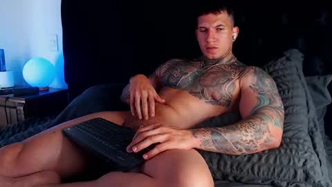 Snapshot of sebastian_muss chatting on 04.18.26 Sebastian online show from 04.18.26