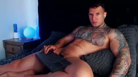 Snapshot of sebastian_muss chatting on 04.19.26 Sebastian online show from 04.19.26