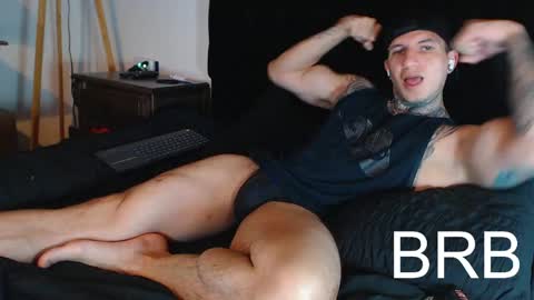 Snapshot of sebastian_muss chatting on 05.12.26 Sebastian online show from 05.12.26