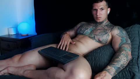 Snapshot of sebastian_muss chatting on 05.30.26 Sebastian online show from 05.30.26