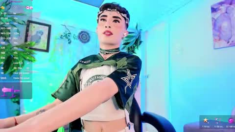     .  INDEPENDENT MODEL online show from 02.27.26