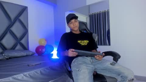 sebastiann_04 online show from 07.01.26