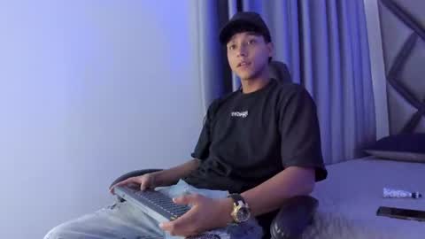 sebastiann_04 online show from 07.02.26