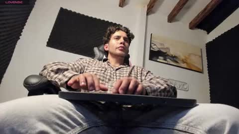 Lucian Sinclair online show from 03.08.26