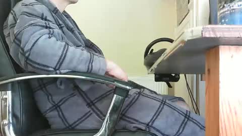 sebastianspalding450 online show from 04.13.26