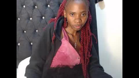 sebatrishaa online show from 10.16.25