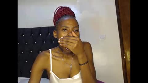 sebatrishaa online show from 11.22.25