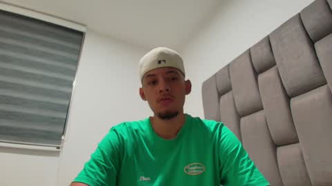 Snapshot of sebolaz chatting on 01.02.25 ryan miller online show from 01.02.25