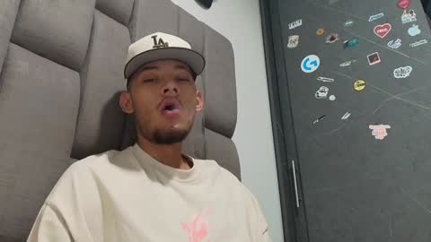 Snapshot of sebolaz chatting on 01.08.25 ryan miller online show from 01.08.25