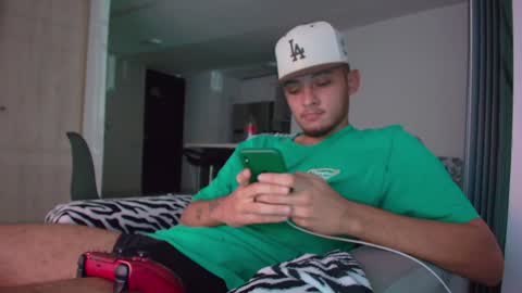 Snapshot of sebolaz chatting on 01.10.25 ryan miller online show from 01.10.25