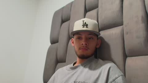 Snapshot of sebolaz chatting on 01.12.25 ryan miller online show from 01.12.25