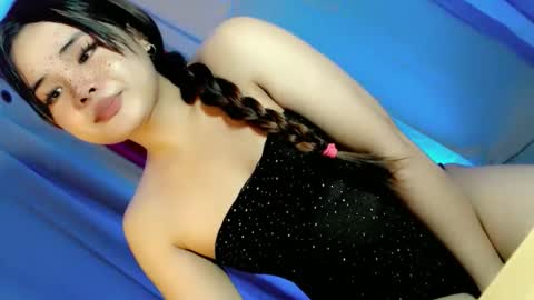 kwen online show from 03.04.26