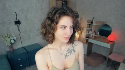 Mia online show from 05.24.26