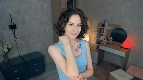 Mia online show from 05.27.26