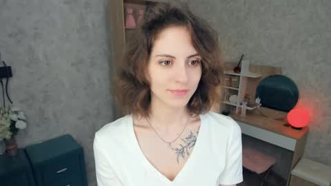 Mia online show from 05.29.26