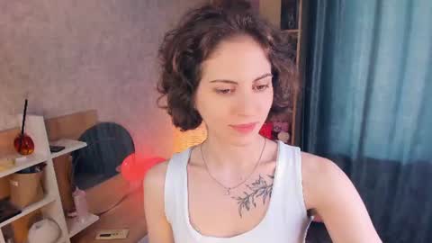 Mia online show from 07.03.26