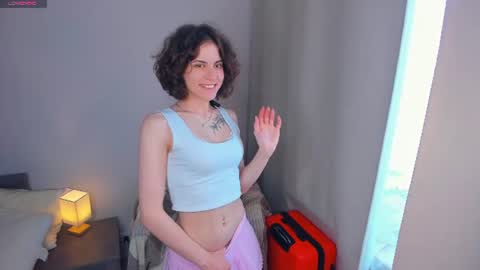 Mia online show from 07.22.26