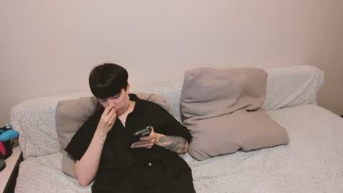 Snapshot of secret_dreams_ chatting on 07.05.26 Amanda and pair in a real life we love each other but can play with you online show from 07.05.26