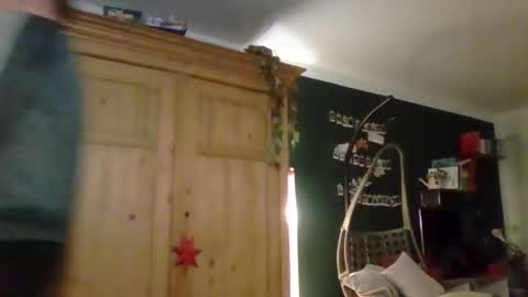 Simon online show from 03.08.25