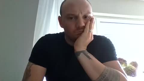 Simon online show from 10.11.25