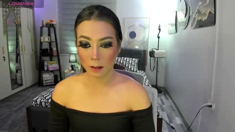 DONT FORGET TO FOLLOW ME HERE IM YOUR GODDESS JAY heart online show from 02.14.25
