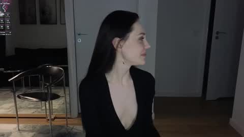 Snapshot of seduced_by_sara chatting on 01.13.26 Sara online show from 01.13.26