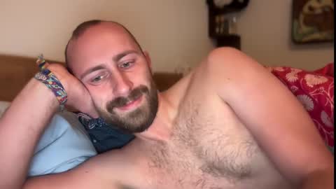 Snapshot of seducemepleae chatting on 11.04.25 seducemepleae online show from 11.04.25